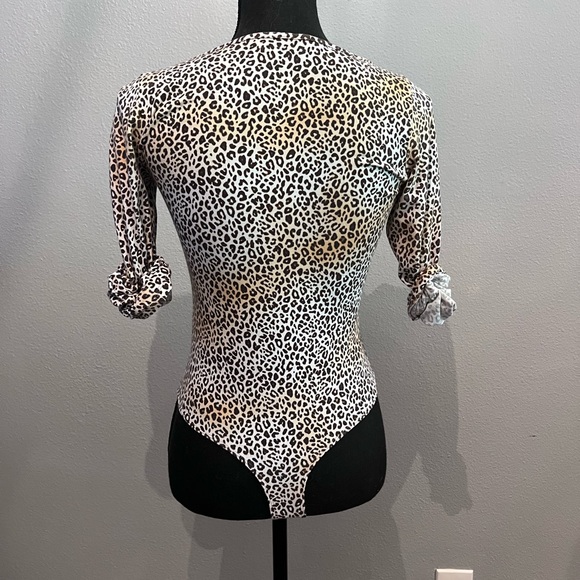 Victoria Secret PINK Leopard Print Bodysuit - Picture 7 of 14